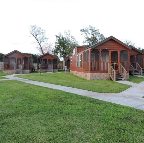 Bayou Bend RV Resort RV park in Baytown, TX (photo 3)